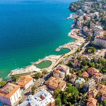 Bella Vista-5 By Interhome